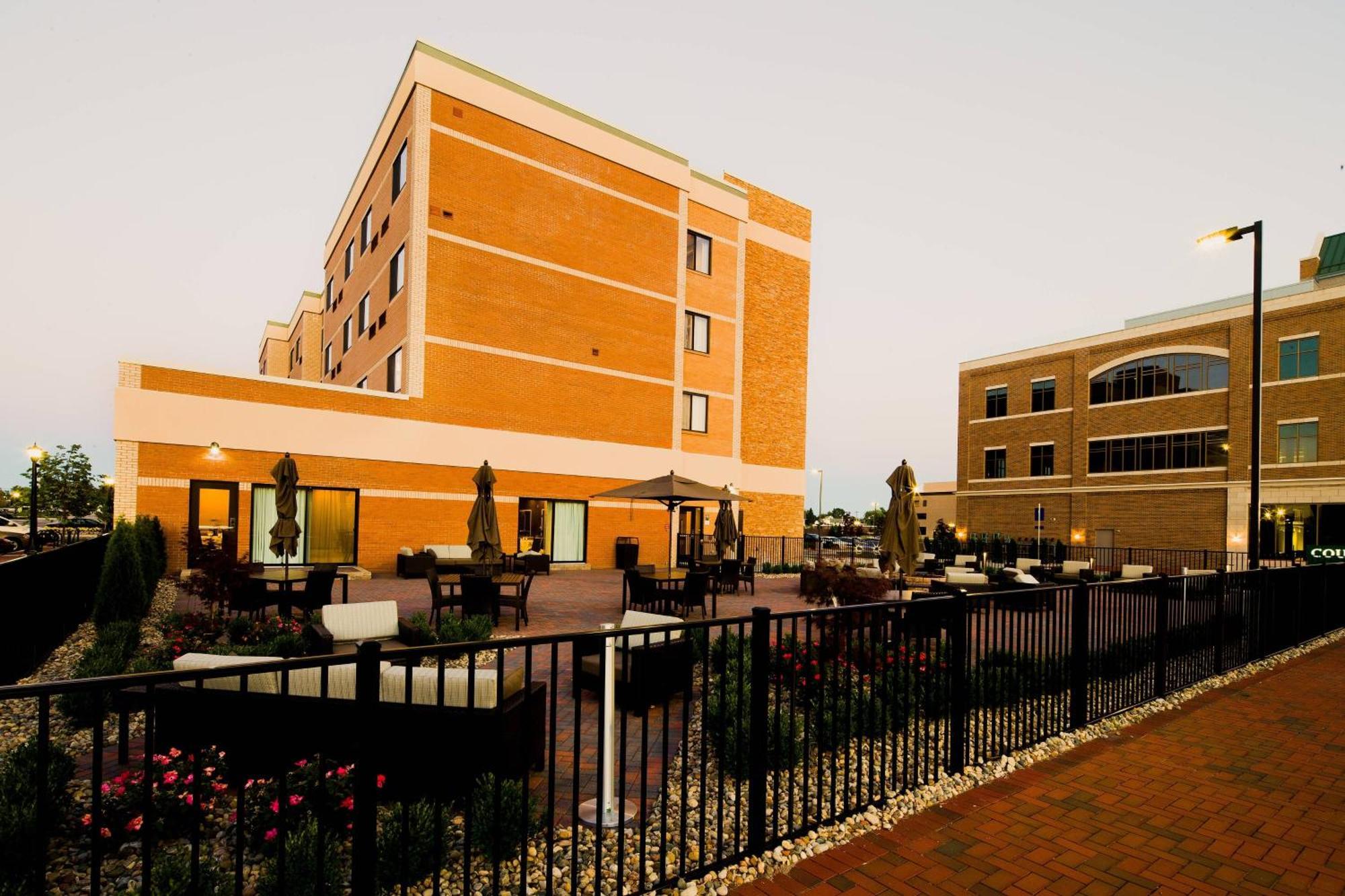 Courtyard Bay City Dış mekan fotoğraf